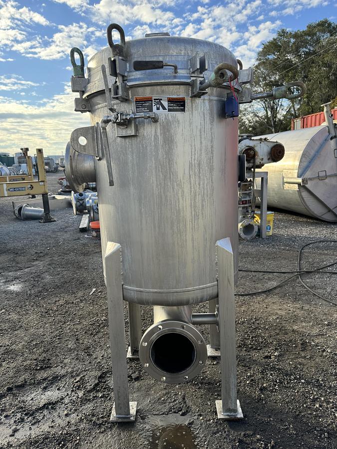 Used Used Gaston County 304 stainless steel large capacity basket filter vessel