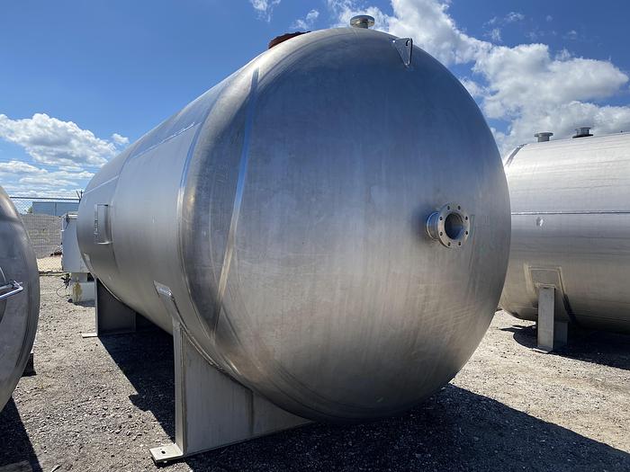 Used Crown Iron Works Co. 11,100 gallon 304L stainless steel horizontal pressure tank