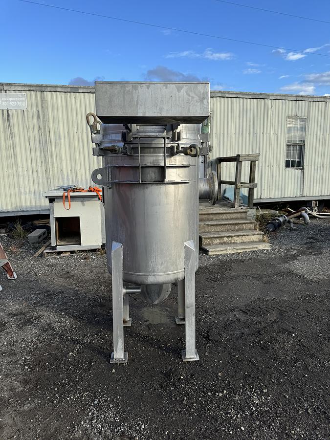 Used Used Gaston County 304 stainless steel large capacity basket filter vessel