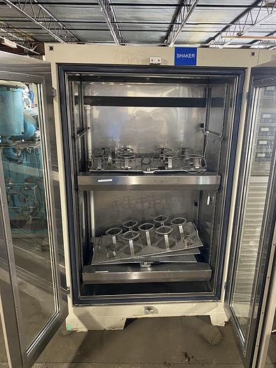 Used Used Kuhner Model ISF4-W Climo-Shaker