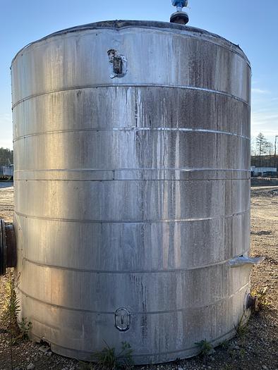 Used Used approximately 6000 gallon vertical fiberglass storage tank