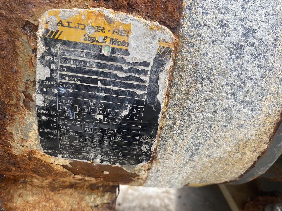 Used Used approximately 300 gallon sanitary process skid.