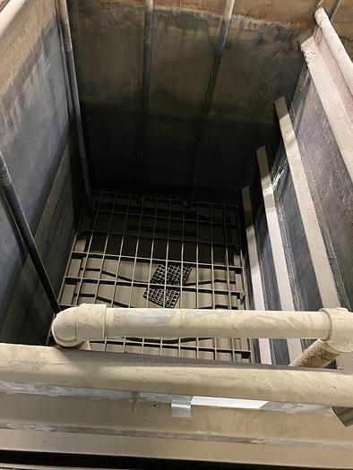 Used Used  4200 gallon 304 stainless steel dip vat