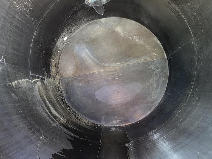 Used Used approximately 9000 gallon stainless steel vertical storage tank