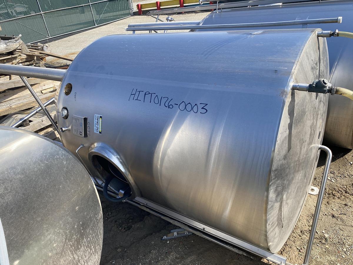 Used Used Deutshe Babcock BTE Gruppe Bdag 2600L/680 gallon 304 stainless steel vertical jacketed tank