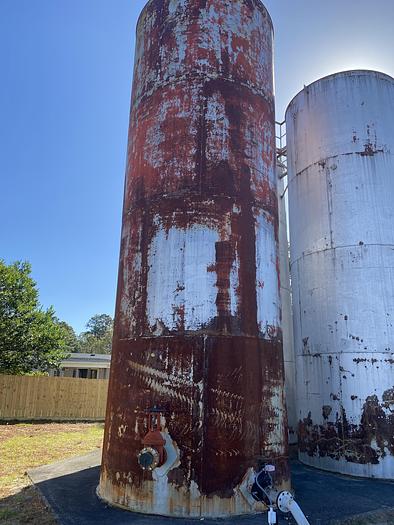 Used Used approximately 20,000 gallon vertical carbon steel storage tank
