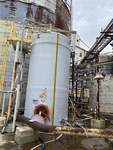 Used Used Justin 8,500 gallon fiberglass tank