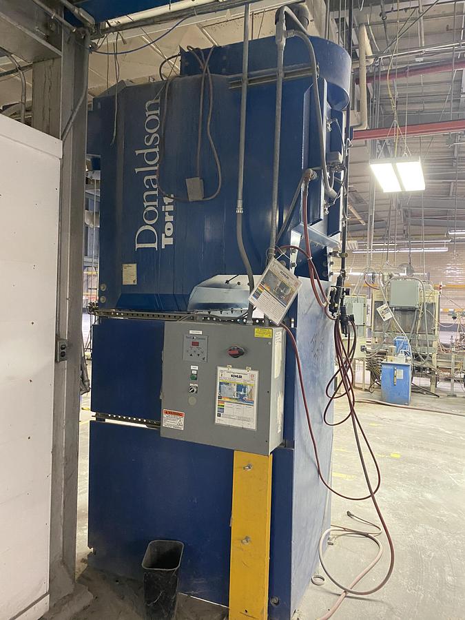 Used Used Donaldson Torit Model DFO 2-4 oval cartridge dust collector