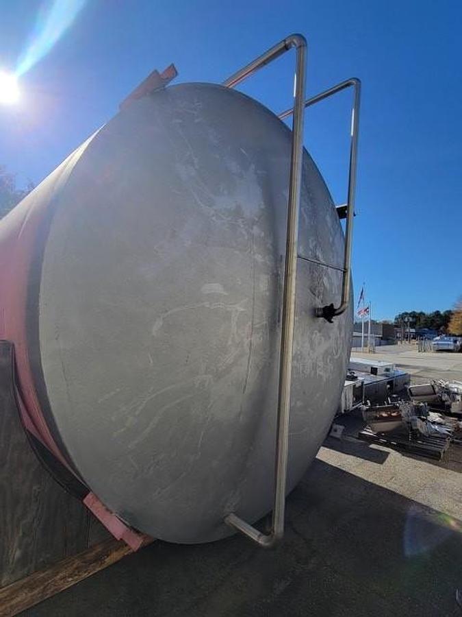 Used Used Cherry Burrell 15,000 gallon Stainless Steel Silo.