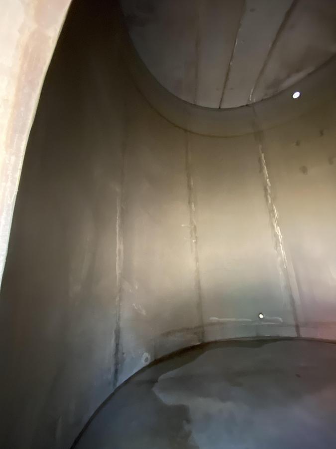 Used Used Chattanooga Boiler and Tank 10,557 gallon 304L stainless steel vertical tank.