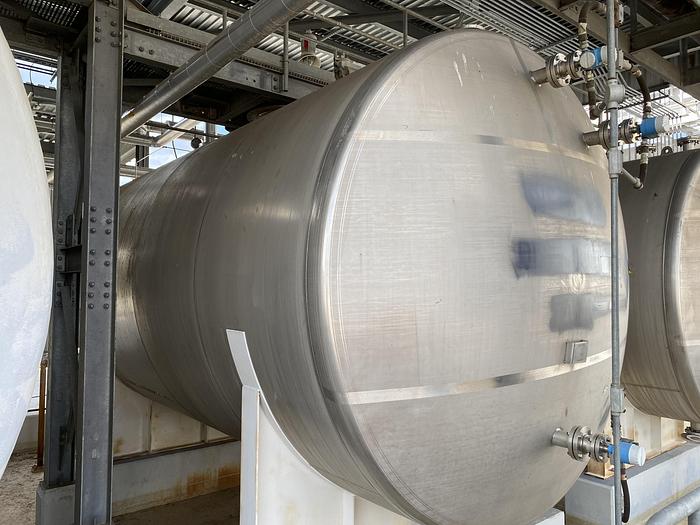 Used Used Savannah Tank & Mfg Inc. approximately 11,200 gallon 304L stainless steel horizonta...