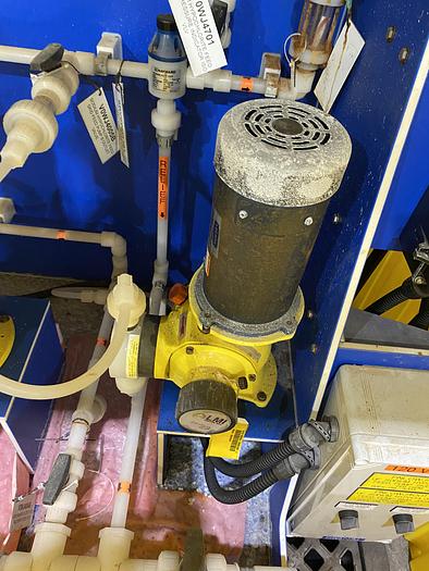 Used Used Sodium Hypochlorite dosing skid