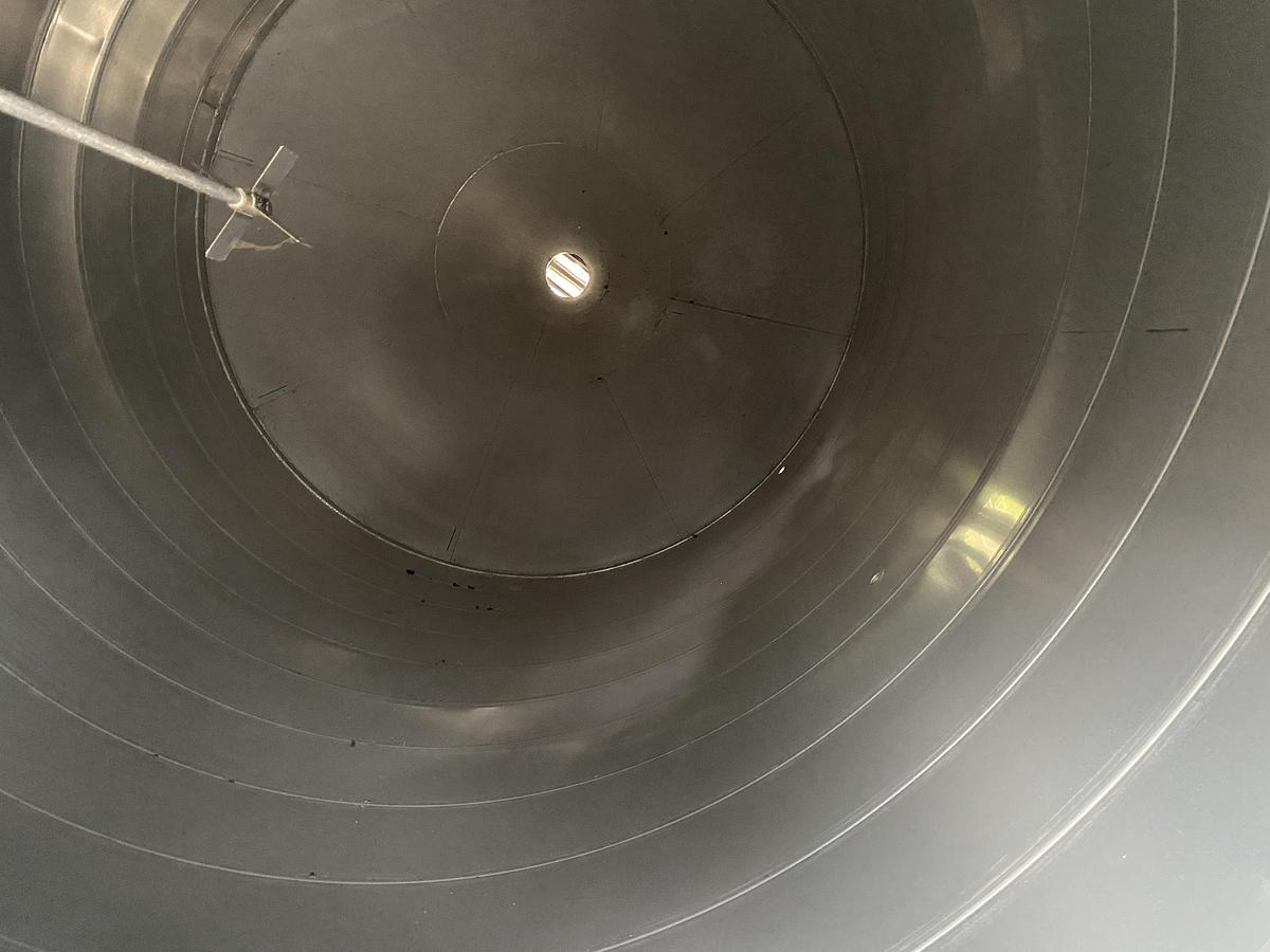 Used Used Conair Contract Systems Inc. 1709 cu ft Spiral Aluminum vertical bulk material silo