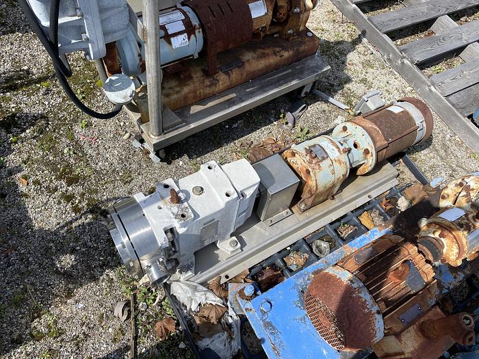 Used Used Pureflo lobe pump model 25200-1910VMID