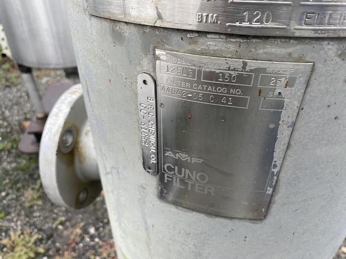 Used Used CUNO Filter Model 12SL3 stainless steel cartridge filter