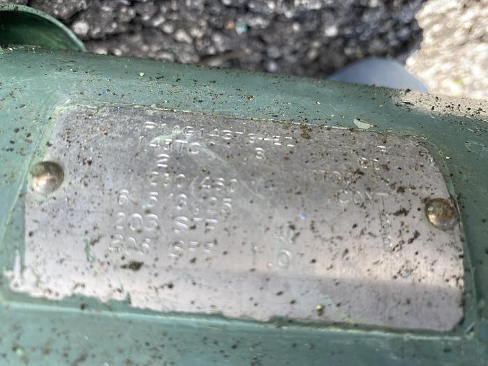 Used Used Circleville Metal Works approximately 150 gallon 304 stainless steel vertical mix tank