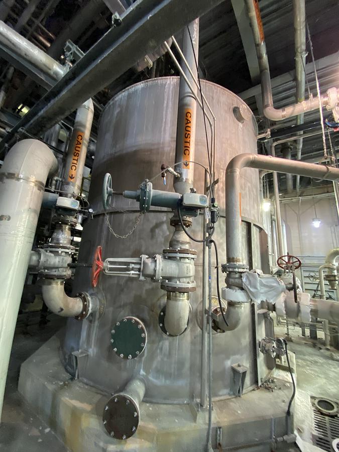 Used Used Erected Steel Products 14,000 gallon 316L stainless steel vertical tank