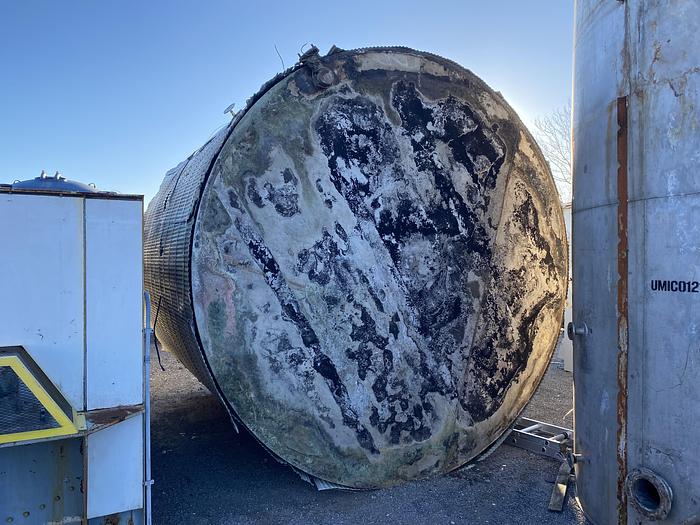 Used Used approximately 8500 gallon vertical stainless steel tank