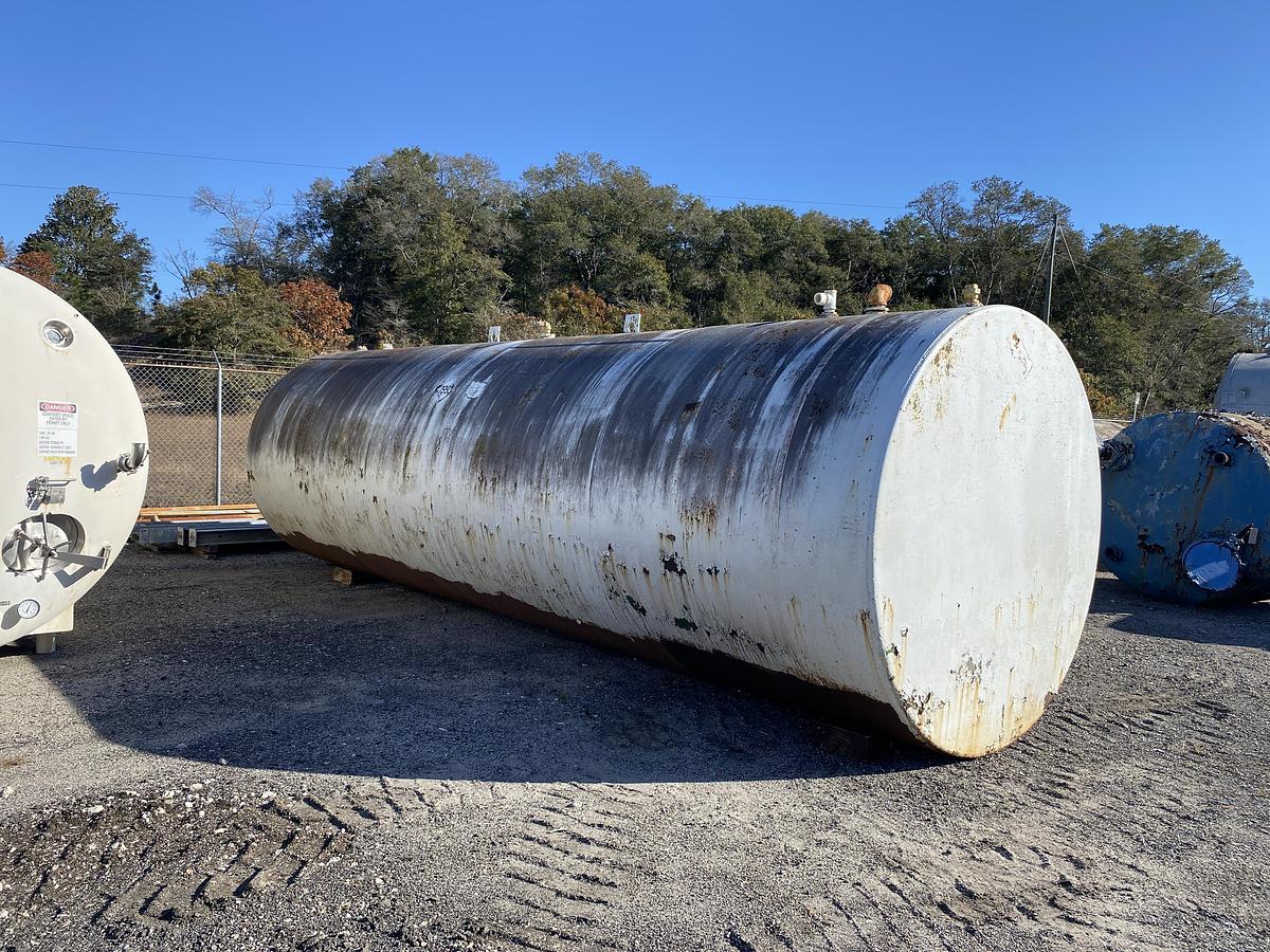 Used Used approximately 10,000 gallon carbon steel single-walled horizontal storage tank.