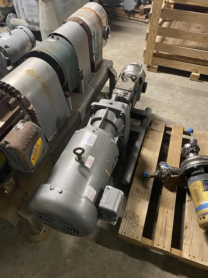 Used Used SPX sanitary Rotary Pump Model 130U2