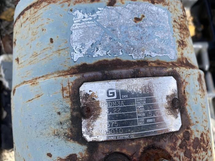 Used Used Pureflo lobe pump model 25200-1910VMID