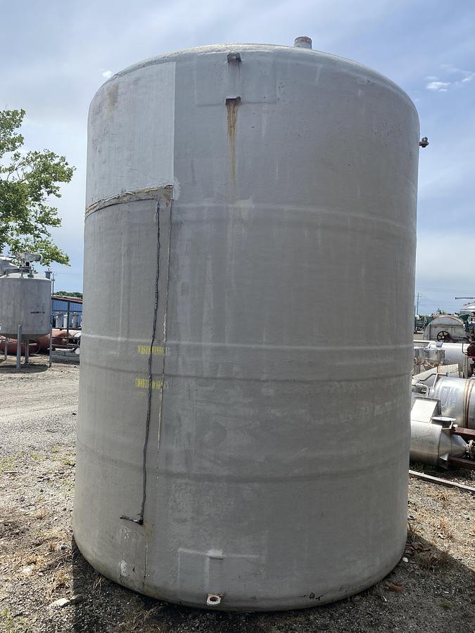 Used Used approximately 4,000 gallon vertical fiberglass storage tank.