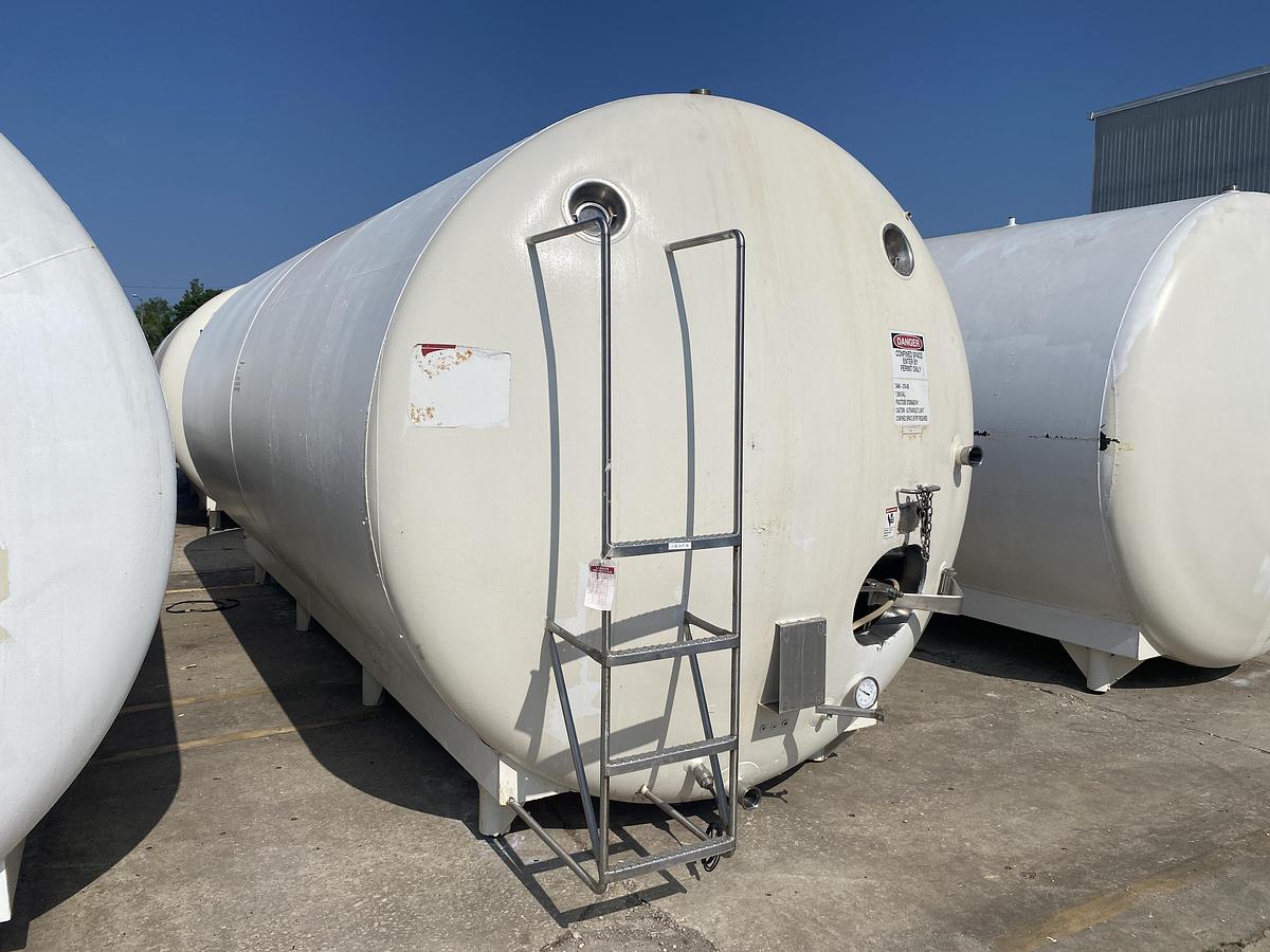 Used Used Walker 7000 gallon 304L Model HHT, horizontal insulated tank.