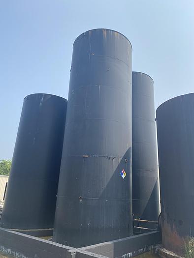 Used Used approximately 20,000 gallon carbon steel vertical storage tank