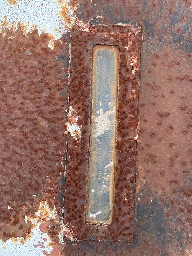 Used Used approx. 10,000 gallon CS  fuel tank