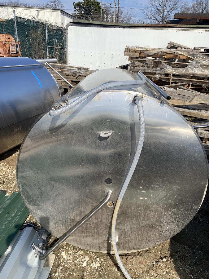 Used Used Deutshe Babcock BTE Gruppe Bdag 2600L/680 gallon 304 stainless steel vertical jacketed tank