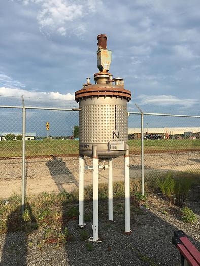 Used Mueller 200 gallon vertical jacketed stainless steel tank