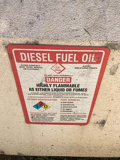 Used Used ConVault 1000 gallon rectangular self-contained fuel tank