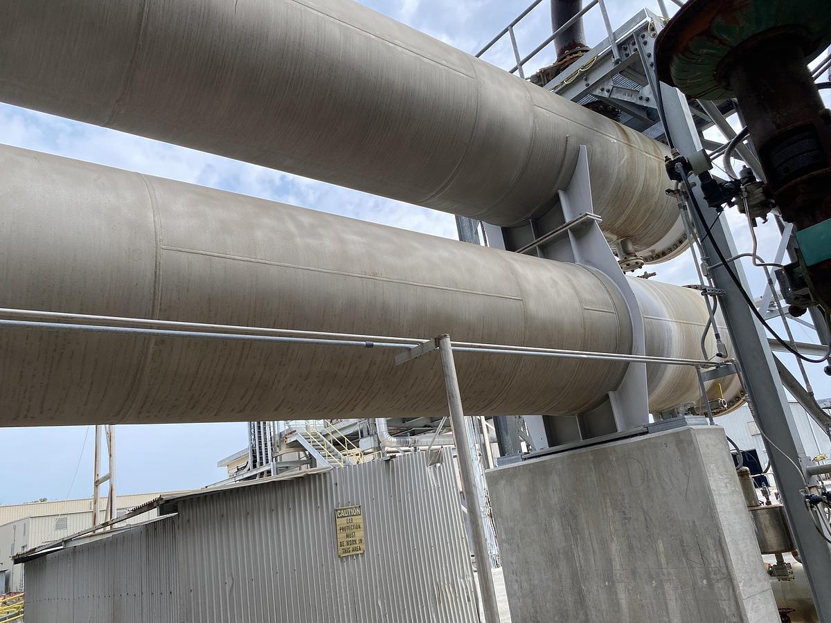 Used Used Southern Heat Exchanger Corp.  Approximately 8500 sq. ft. 304L stainless steel horizontal heat exchanger