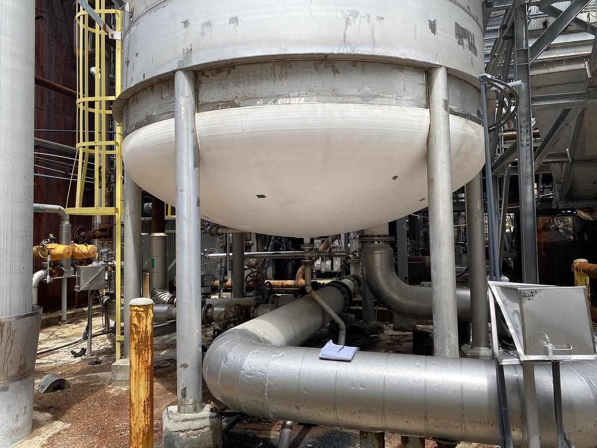 Used Used Erected Steel Products 54,000 gallon 304L vertical stainless steel tank