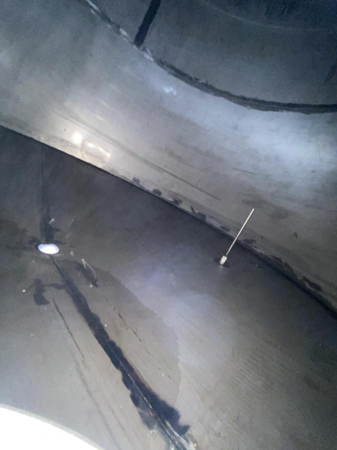 Used Used Industrial Air Inc. approximately 10,000 gallon 304 stainless steel storage tank