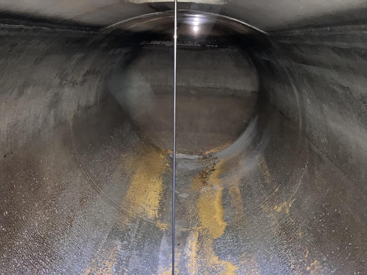 Used Used approximately 12,000 gallon horizontal 1100+ Aluminum storage tank