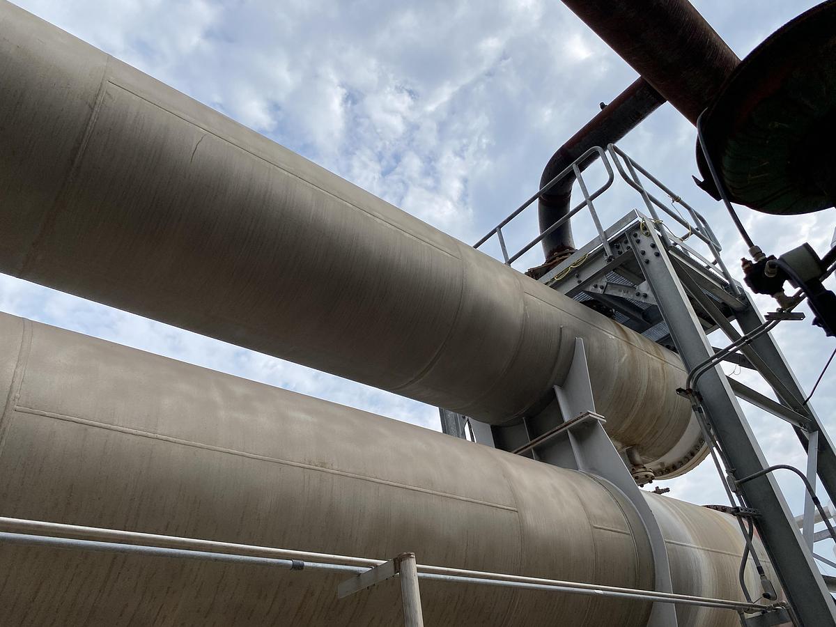 Used Used Southern Heat Exchanger Corp.  Approximately 8500 sq. ft. 304L stainless steel horizontal heat exchanger