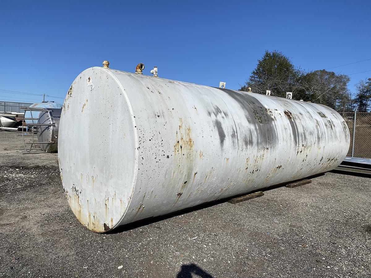 Used Used approximately 10,000 gallon carbon steel single-walled horizontal storage tank.