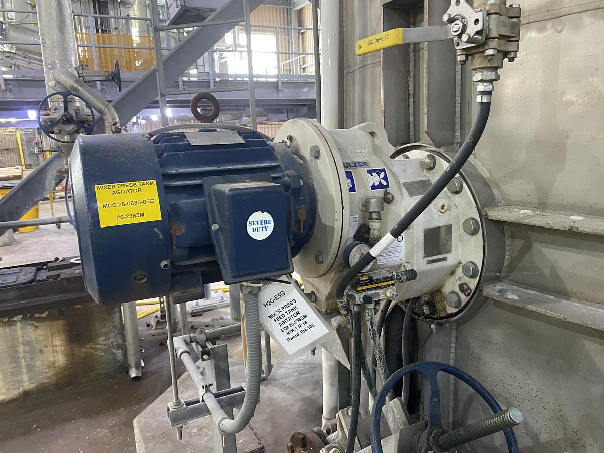 Used Used Erected Steel Products 14,000 gallon 316L stainless steel vertical tank