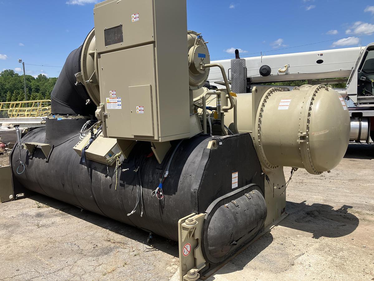 Unused Trane CVHF1300 1200 Ton Capacity Centrifugal liquid chiller