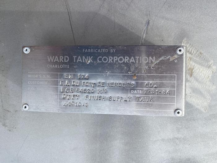 Used Used Ward Tank Corporation approximately 2850 gallon 304 stainless steel vertical mix tank