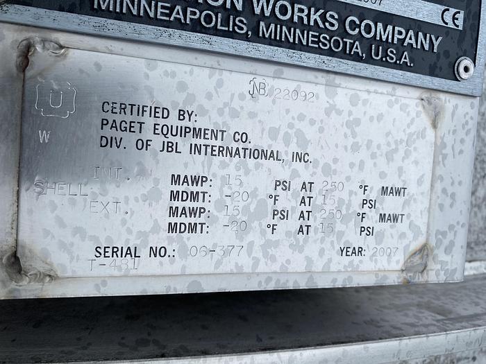 Used Crown Iron Works Co. 6,000 gallon 304L stainless steel vertical tank