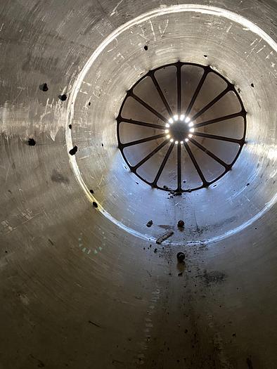 Used Used ExceleTech Inc. approximately 2500 gallon 304 stainless steel vertical pressure tank