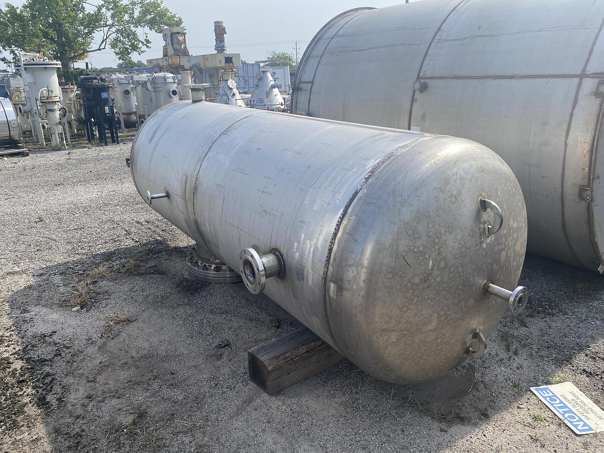 Used Used Steel Fabricators approximately 900 gallon 316L stainless steel air receiver