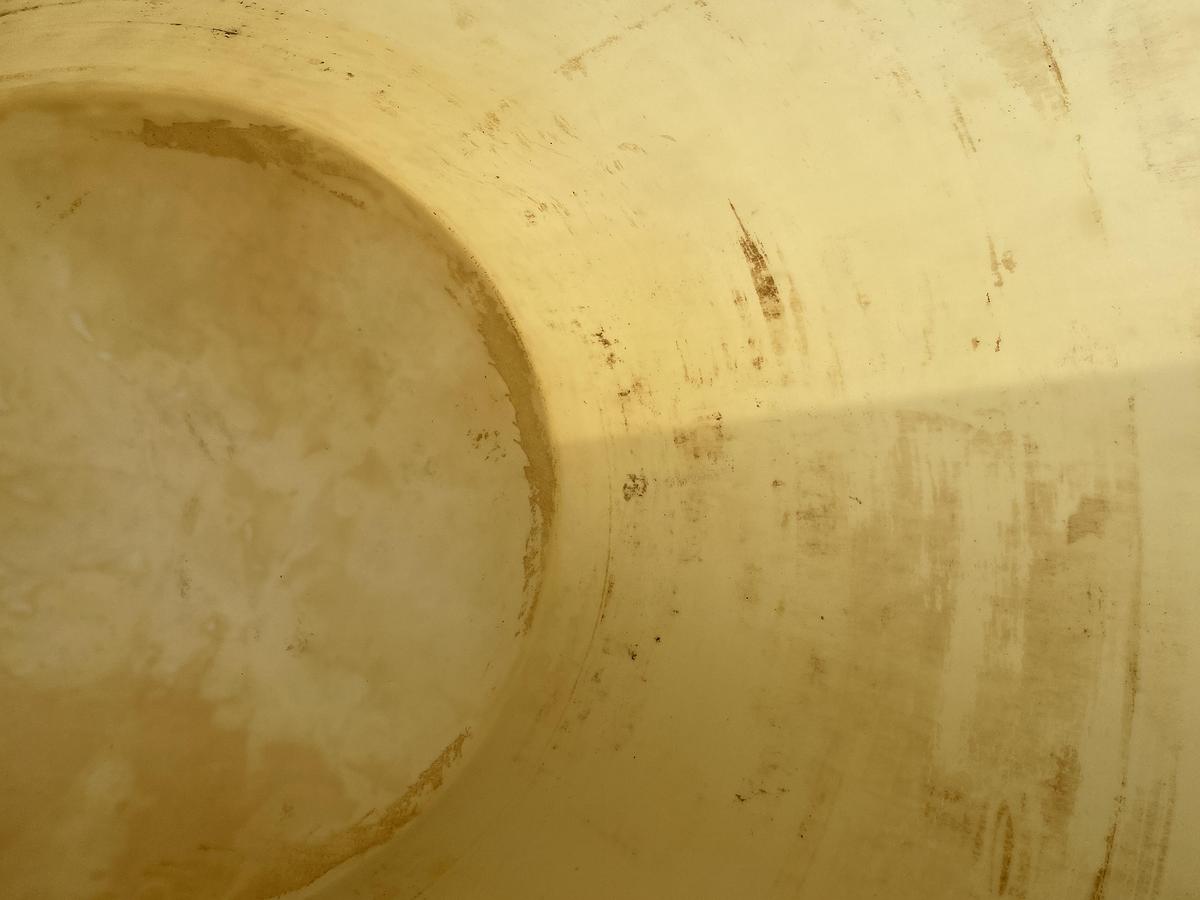 Used Used Norwesco 4000 gallon Polyethylene vertical storage tank