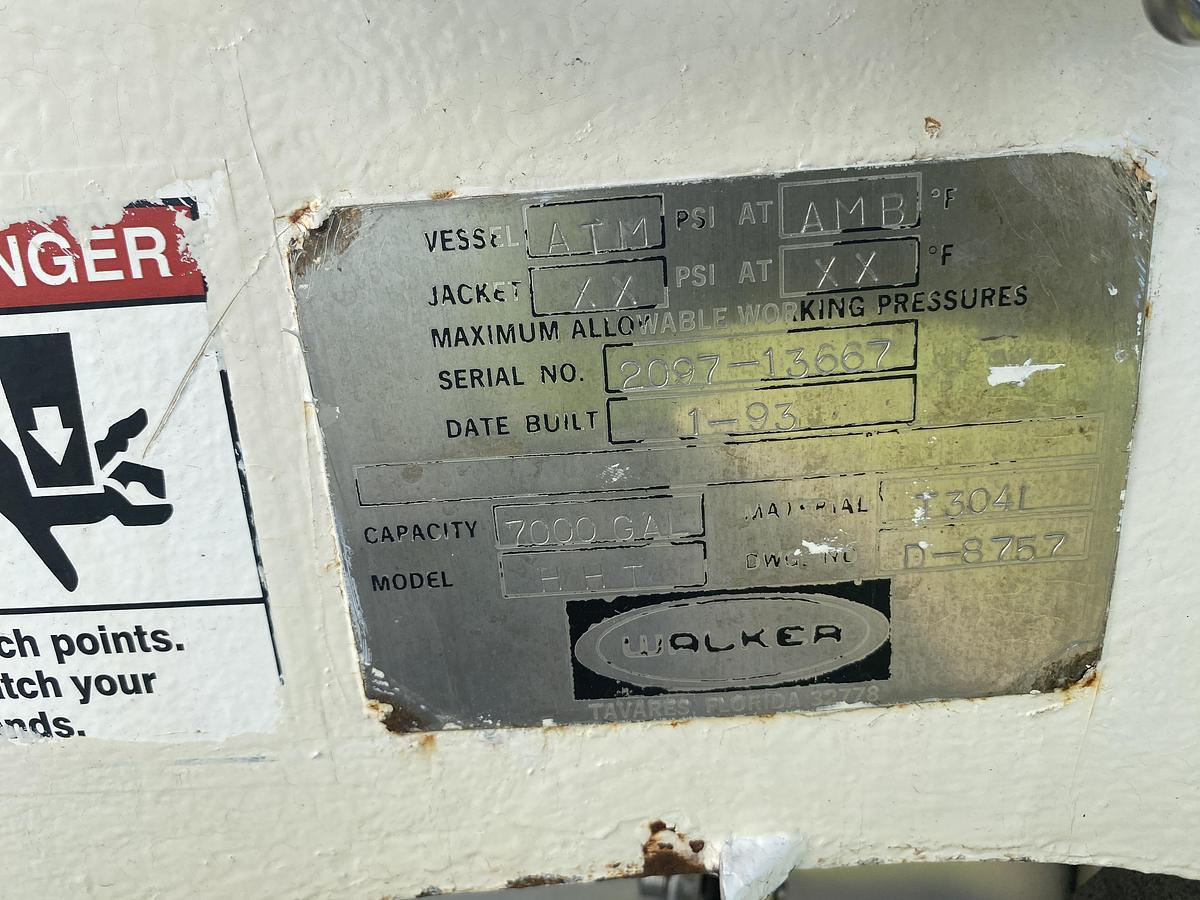 Used Used Walker 7000 gallon 304L Model HHT, horizontal insulated tank.