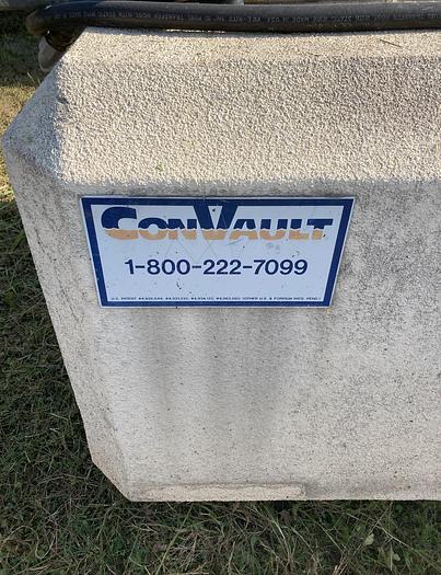 Used Used ConVault 500 gallon rectangular self-contained fuel tank
