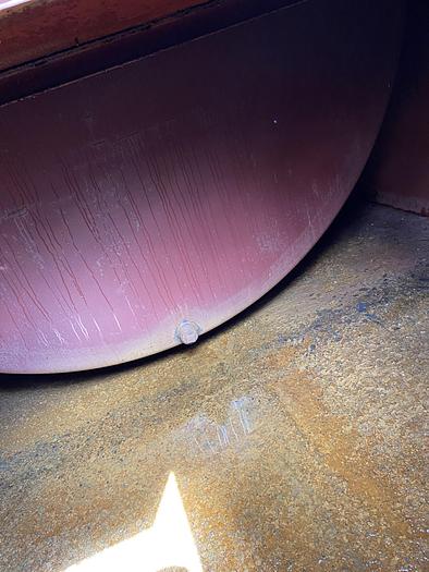 Used Used approximately 10,000 gallon self-contained fuel tank