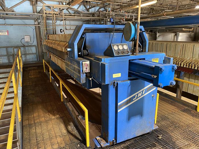 Used Used JWI/US Filter Model 1000G32-60-DYL 50 cu ft  Poly plate and frame press