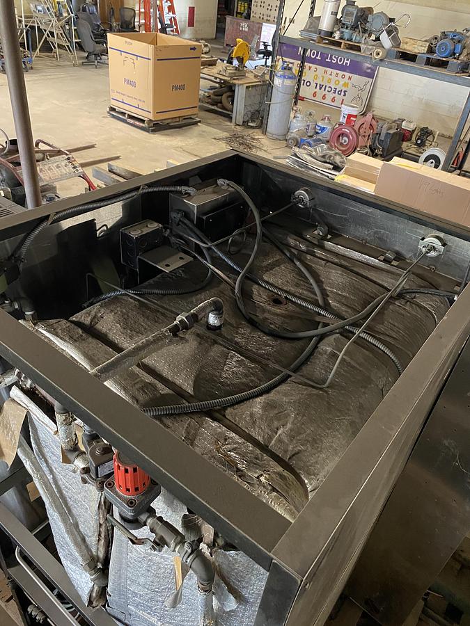 Used Used Consolidated Stills and Sterilizers Model SR-24CMC Autoclave